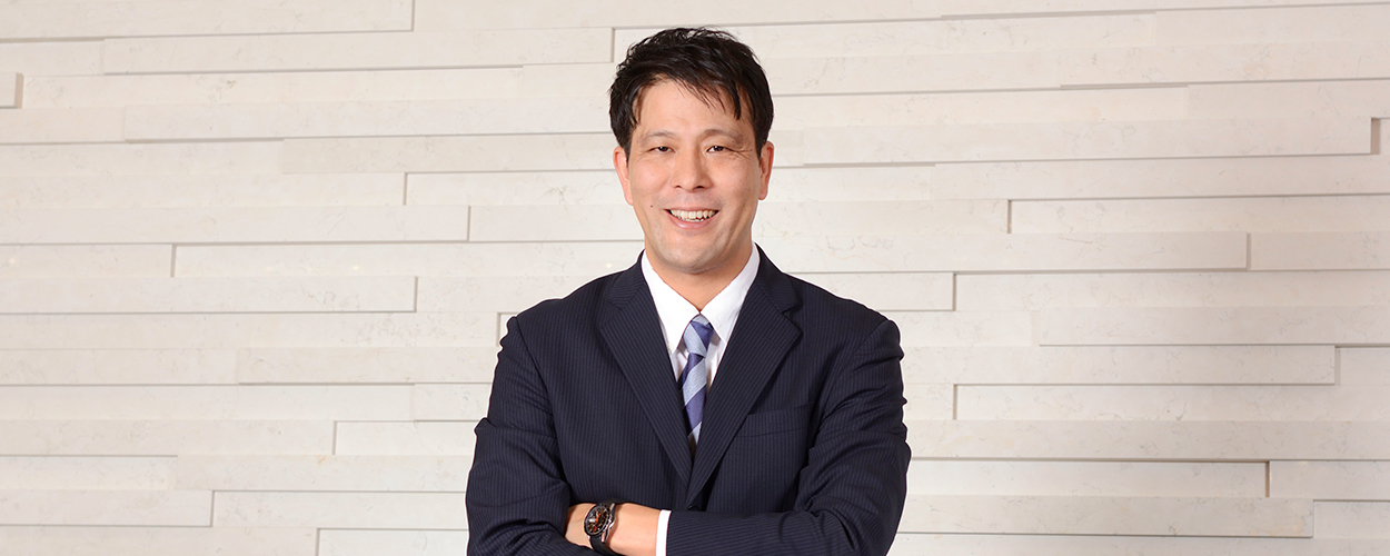 Principal Yotaro Tokuo